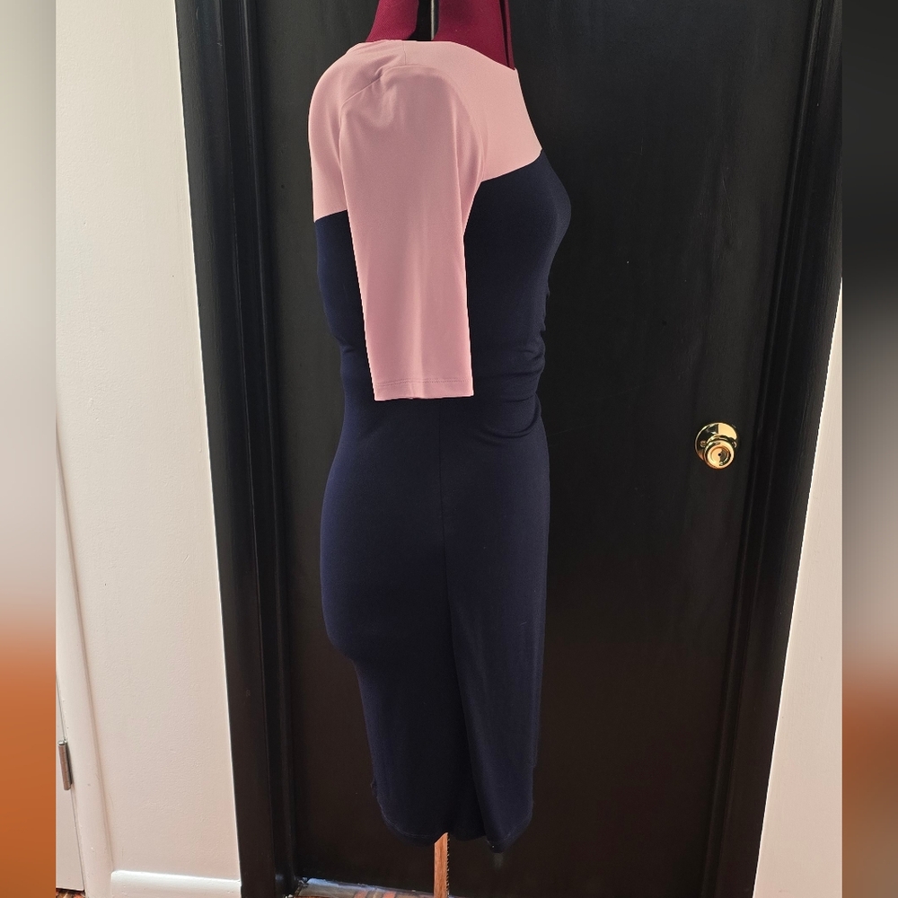 NWT Navy Pink Ruched Waist Dress - Picture 3 of 7